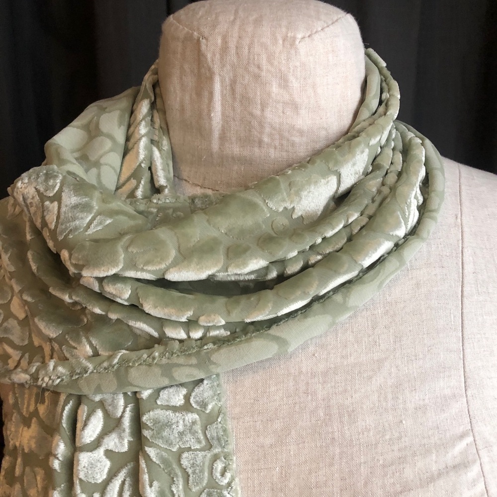 Soft and sensual sage green burnout velvet handmade scarf OOAK 11” x 62” - Picture 3 of 6